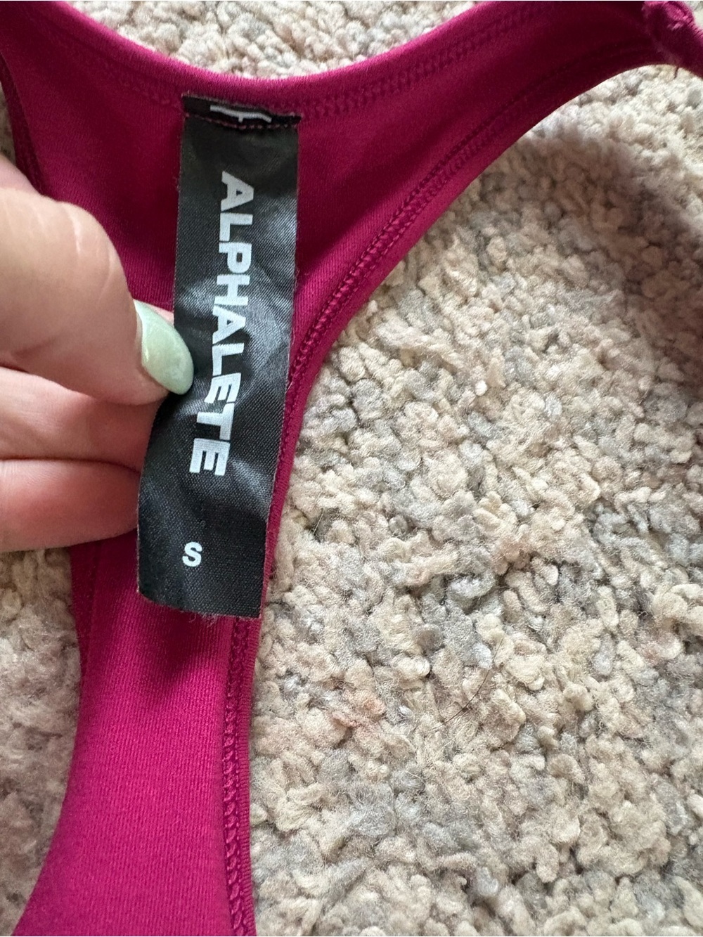 Alphalete Glass Tank Berry - Picture 4 of 5